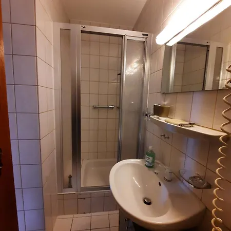 Gæstehus Monteurwohnung Elena Jesse Bad Koenig, Michelstadt, Darmstadt 3*