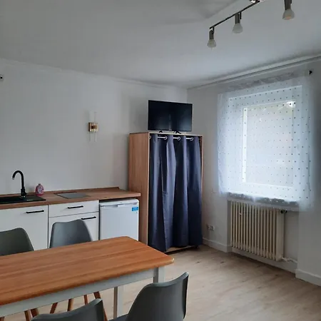 Гостевой дом Monteurwohnungen, Monteurzimmer Elena Jesse Bad Koenig, Michelstadt