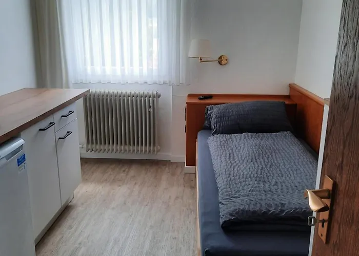 Monteurwohnung - Handwerkerwohnung Jesse 3* Bad Konig