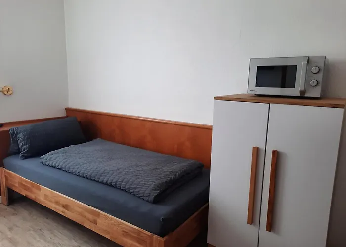 Guest house Monteurwohnung - Handwerkerwohnung Jesse Bad Konig